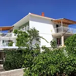 With A Parking Space Hvar - 624 Apartament Hvar Town