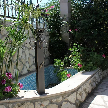 With A Parking Space Hvar - 624 *